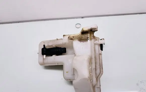 Seat Ibiza V (KJ) Windshield washer fluid reservoir/tank