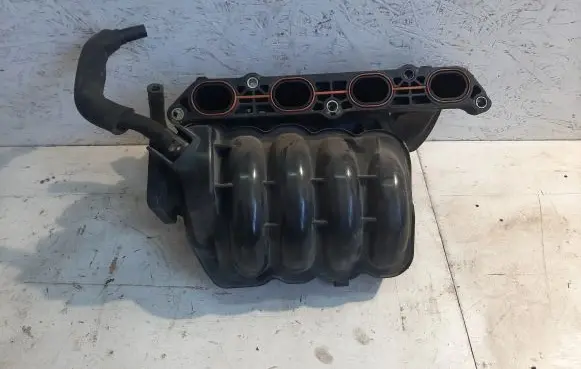 KIA Ceed Intake manifold