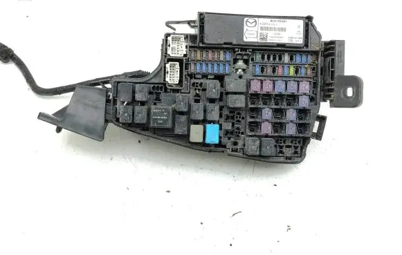 Mazda CX-5 Fuse module KD45675X0C