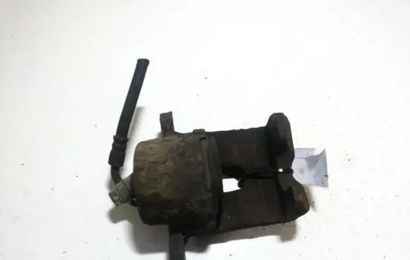 Toyota RAV 4 (XA20) Front brake caliper
