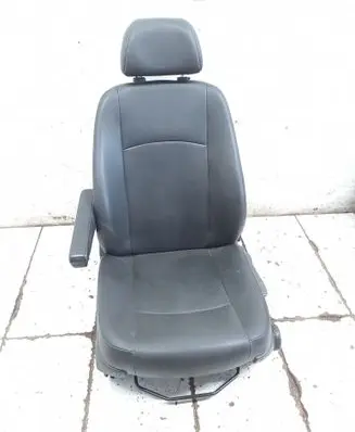 Mercedes-Benz Vito Viano W639 Front driver seat 9171081076