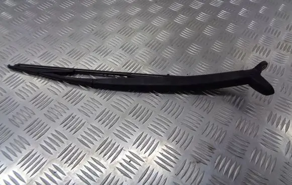 Fiat Croma Rear wiper blade arm