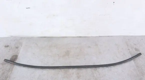 BMW X7 G07 Engine compartment rubber 7495997 51767495997
