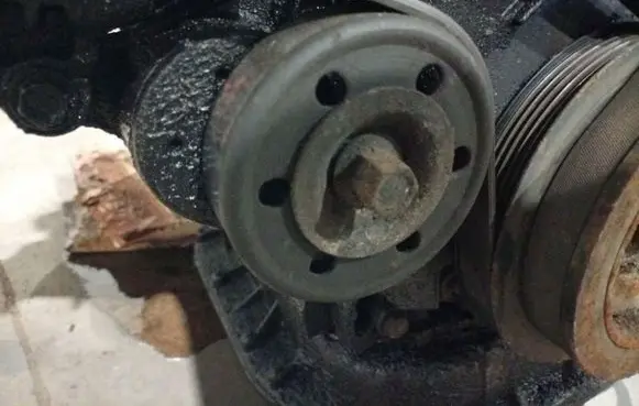 Toyota Corolla E120 E130 Generator/alternator belt tensioner