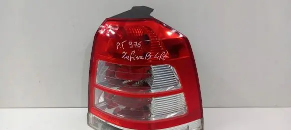 Opel Zafira B Rear/tail lights