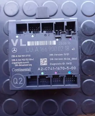 Mercedes-Benz CLA C117 X117 W117 Door control unit/module A1669000218 A1669013701 A1669025208