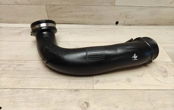 Volvo V70 Intercooler hose/pipe 30741667