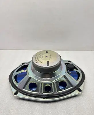 Jeep Cherokee Front door speaker 05064358AB 26777AA 4Y816X