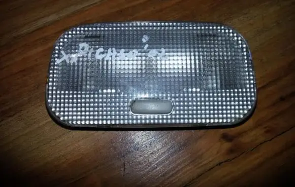 Citroen Xsara Picasso Rear seat light