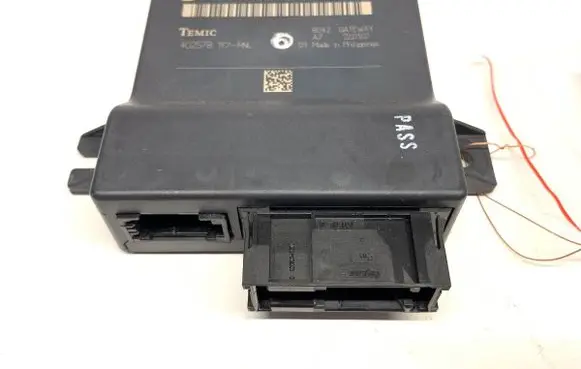 Audi Q7 4L Gateway control module 4L0907468A