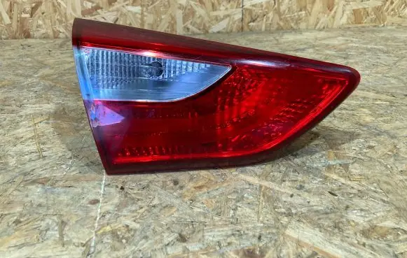 Hyundai i30 Tailgate rear/tail lights 92403A50