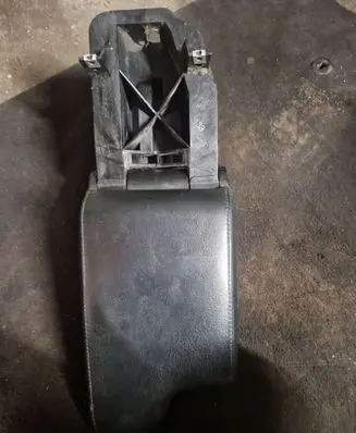 BMW 3 E46 Armrest 51168213678
