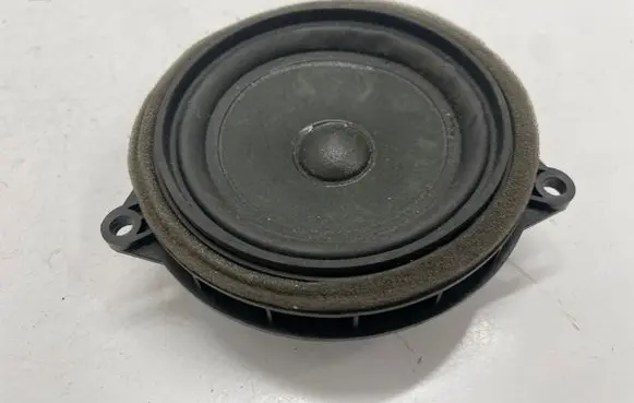 BMW X1 F48 F49 Front door speaker 9274700