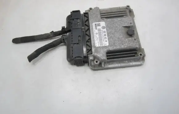 Volkswagen Touran I Engine control unit/module 03G906021MM 03G906021AN 0281014044