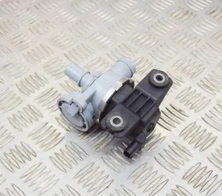 BMW X5 G05 Turbo solenoid valve 7441833