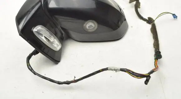 Citroen C4 I Picasso Front door electric wing mirror 