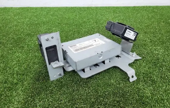 Nissan X-Trail T32 GPS navigation control unit/module 