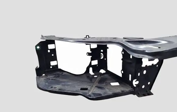 Volvo V70 Radiator support slam panel