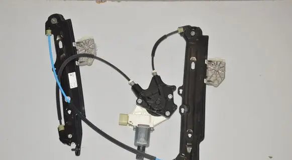 BMW 4 F36 Gran coupe Rear door window regulator with motor 7326325