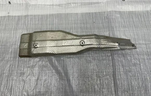 Mercedes-Benz X-class W470 Exhaust heat shield 00000