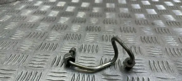 Jeep Grand Cherokee Fuel injector supply line/pipe 