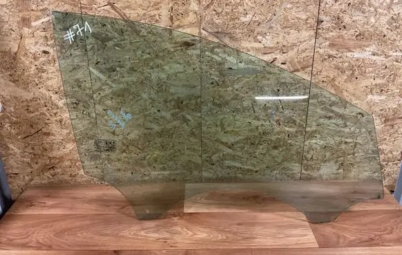 Ford Mondeo MK IV Front door window glass four-door 7S71A21410A 43R000677 DOT39AS2M35
