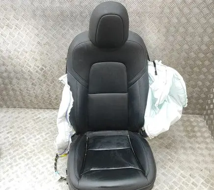 Tesla Model Y Front passenger seat 1456943SNE