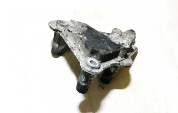 Chrysler Voyager Engine mounting bracket 4612239d