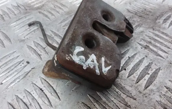 Volkswagen Golf II Loading door lock 191827505