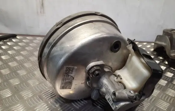 Audi A6 S6 C7 4G Brake booster 4G1612103G