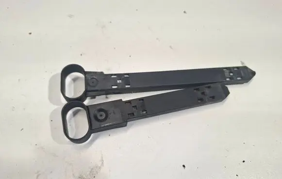 Volvo V60 Headlight/headlamp mounting bracket 31294521 31294522