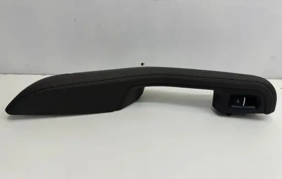 Porsche Macan (95B) Other rear door trim element 95B867374