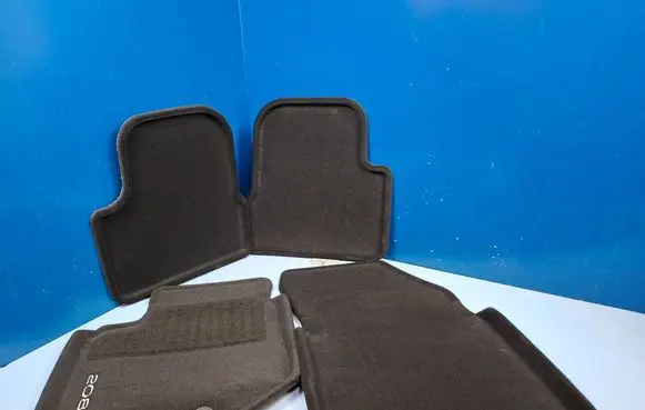 Peugeot 208 II Car floor mat set 1648527080
