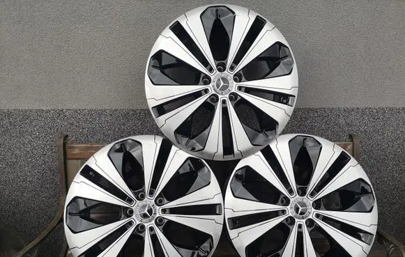 Mercedes-Benz EQC R19 alloy rim 