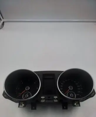 Volkswagen Golf VI Speedometer (instrument cluster) 5k0920871A 5K0920871A 1048710321