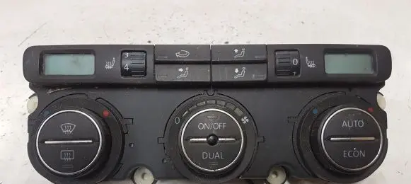 Volkswagen PASSAT B6 Climate control unit 74677532 24020652
