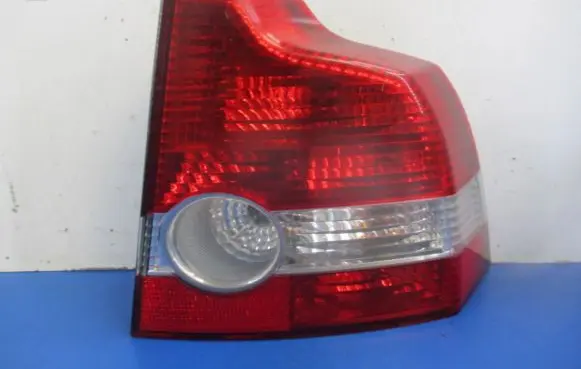 Volvo S40 Rear/tail lights 30678740