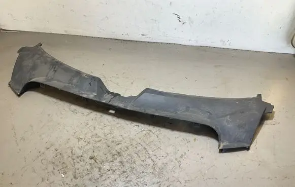 Audi A6 S6 C6 4F Radiator trim 4F0807081