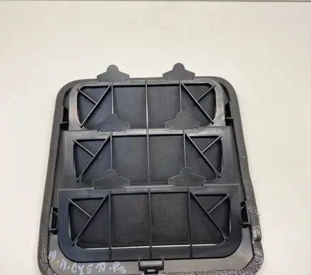 Mazda CX-5 II Quarter panel pressure vent KB7W51921