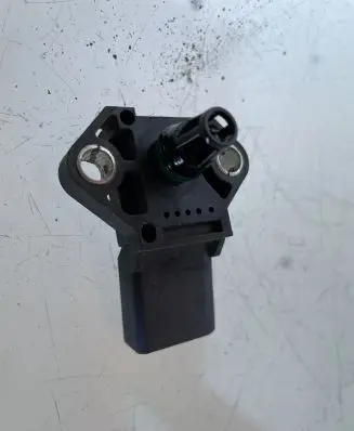 Audi A4 S4 B8 8K Air pressure sensor 038906051C 0281002401