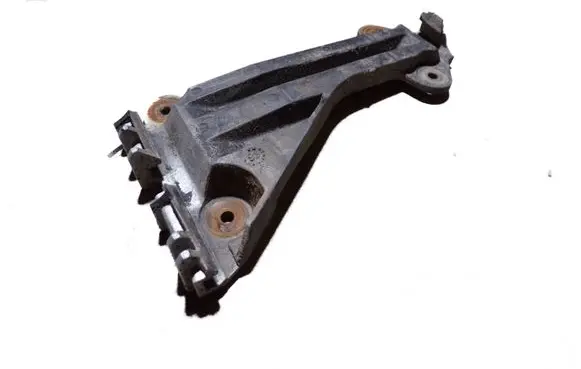 Audi A6 S6 C4 4A Front bumper mounting bracket 4A0807284A