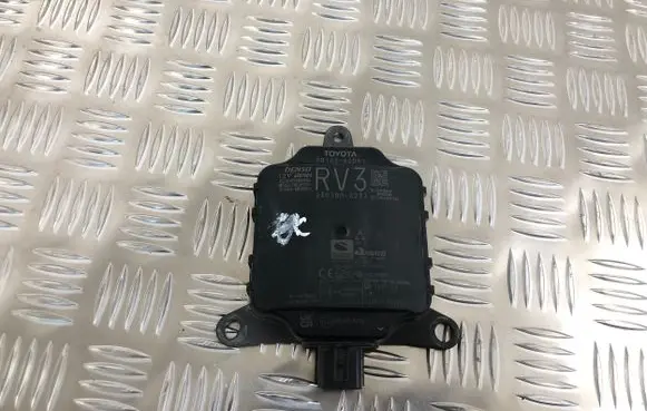 Toyota RAV 4 (XA50) Blind spot module 8816242091