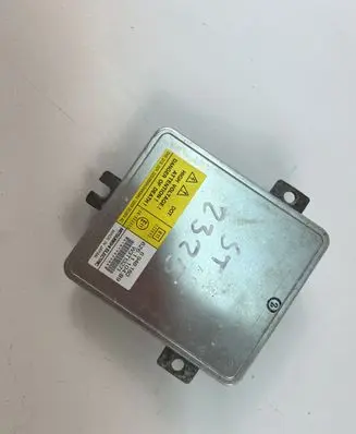 Volvo V70 Xenon control unit/module 6948180