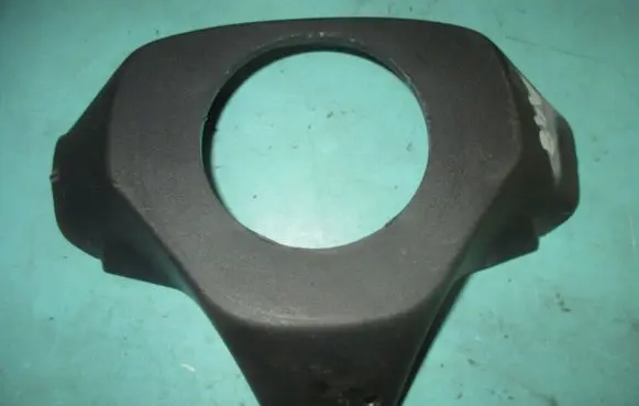 Toyota Yaris Steering wheel column trim 305460710