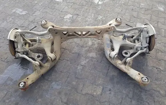 Skoda Octavia Mk3 (5E) Rear axle beam 