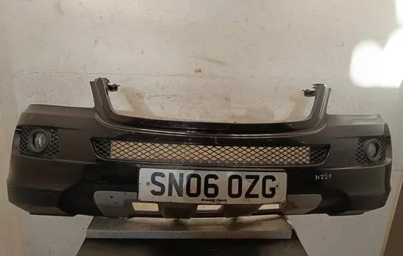 Mercedes-Benz ML W164 Front bumper 