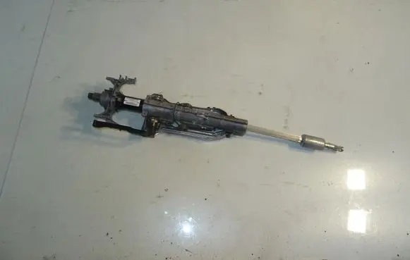 BMW X1 E84 Steering wheel axle 6784867
