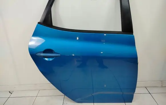 KIA Venga Rear door 