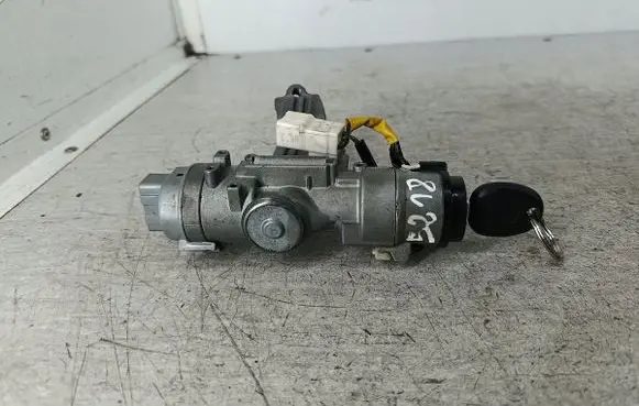 KIA Rio Ignition lock 