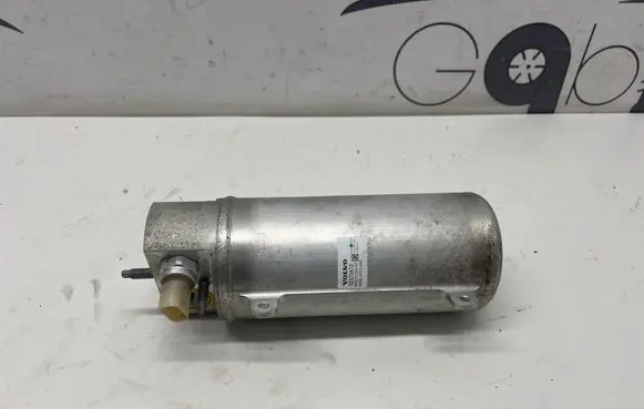 Volvo C40 Air conditioning (A/C) air dryer 32373472